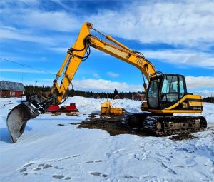 JCB JS130