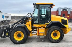 JCB 411HT T4F TULOSSA