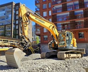 Hyundai HX235LCR, kauha, Engcon, Novatron