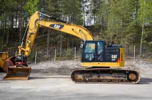CAT 335 F L CR