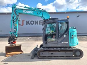 Kobelco SK75SR-7 PYÖRITTÄJÄLLÄ