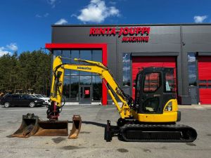 Komatsu PC 55 MR-3 / Pyörittäjä, Rasvari, 4x kauhaa!