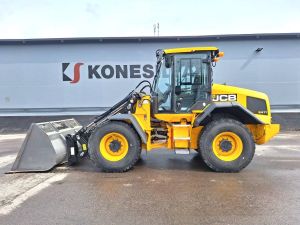 JCB 411HT T4F HYVÄT RENKAAT YM.