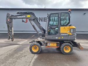 VOLVO EW60E VÄHÄN AJETTU