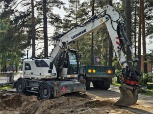 Liebherr 918 Compact, Novatron, Rototilt