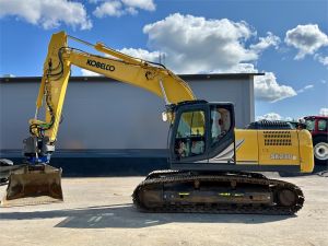 Kobelco SK210LC-11 PYÖRITTÄJÄLLÄ