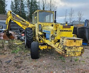 VAMMAS Kersantti, Backhoe loaders