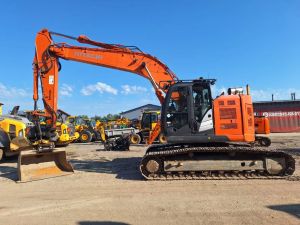 HITACHI ZX225USLC-5
