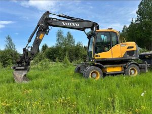 Volvo EW140D varusteilla, Pyöräkaivukoneet