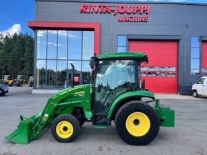 JOHN DEERE 3720  / Etukuormaaja 320 R ,Kauha, Tractors