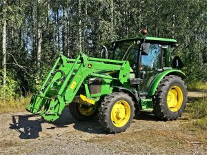 JOHN DEERE 5058E, Tractors