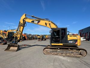 CAT 320 L LR / Pyörittäjä, Kauha, Rasvari, Lämmitin