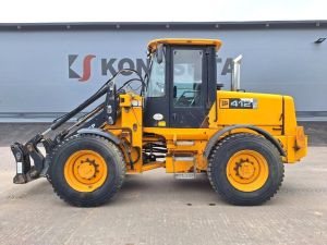 JCB MYYTY! SOLD!  412S PALAPINTARENKAAT