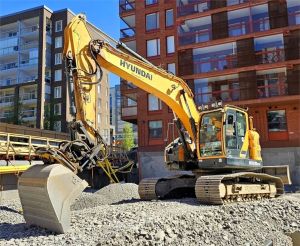 Hyundai HX235LCR, kauha, Engcon, Novatron