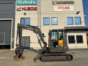 Volvo ECR58F PYÖRITTÄJÄLLÄ