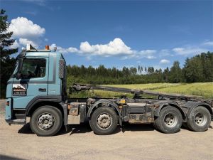 VOLVO FM480 8x4, 2-двуосный