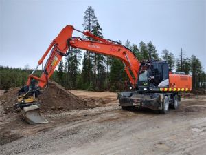 HITACHI ZAXIS 220 W, Колесные экскаваторы