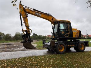 JCB JS 145 W+ T4F, Siisti huoltosopimuskone. 2021 / 58, Колесные экскаваторы