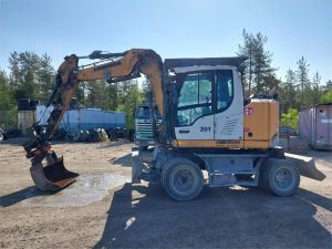 LIEBHERR A 910 Compact, Колесные экскаваторы