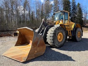 VOLVO L 220 F, Колесные погрузчики