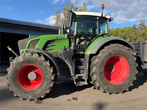 Fendt 828 Vario, Traktorit