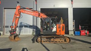 Hitachi ZX 135 US-6