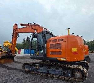 HITACHI ZX225USRLC-6, Bandburna grävmaskiner