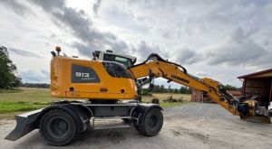 Liebherr 913 compact / Huippu varusteltu, Tulossa!