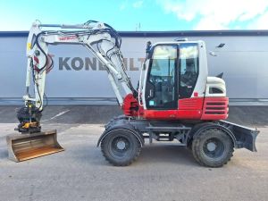 Takeuchi TB295W PYÖRITTÄJÄLLÄ