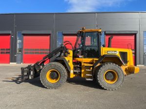 JCB 426 E HT / Liitin, 3.as hyd, Trukkipiikit