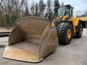Volvo L 220 H