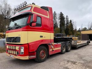 Volvo FH16 660 + Siimet T390-56 Yhdistelmä