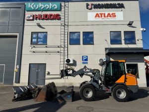 GIANT V 6004 T, Mini-loaders