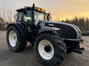 Valtra T190