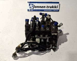 67730-36631-71-A , HYDRAULIHALLINTA VENTIILI Toyota 52-8FDJF35, Accessories / spare parts  for trucks / material handling machines