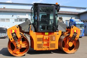 CAT CD10, Rollers