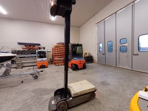 CROWN ajettava henkilönostin, Personliftar / självgående