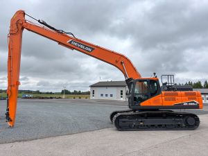 DEVELON DX300LC-7 SLR PITKÄPUOMI + 800MM TELAT + PROBO HYDRAULIIKKA + 18M PUOMIT