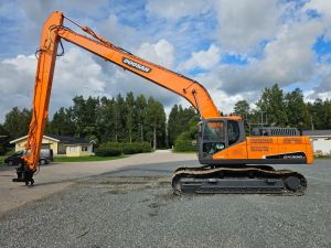 DOOSAN DX300LC-5 SLR PITKÄPUOMI + 800MM TELAT + RASVARI + LÄMMITIN + LEICA 3D