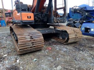 DOOSAN LC180, Reservdelar och utrustning