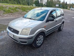 Ford Fusion 1.4 5-ov Monikäyttömalli