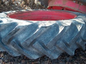 GOODYEAR 13,6-38 Raju, Запчасти и материа