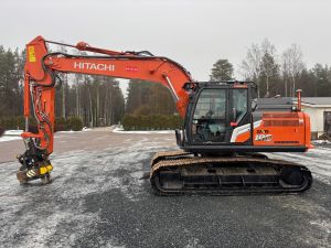HITACHI ZAXIS180LC-7 + 900MM TELAT + MARTTIININ LIITIN + PYÖRITTÄJÄ + NOVATRON 3D