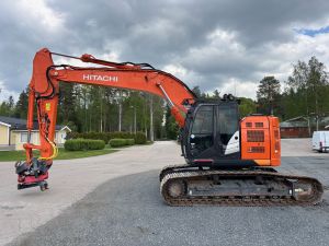 HITACHI ZAXIS225USLC-6 + RASVARI + LÄMMITIN + INDEXATOR R8 + LEICA 3D