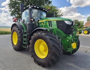 John Deere 6R250