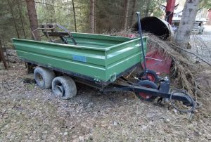 KELLFRII PERÄVAUNU Kellfri, Equipments for agriculture machines