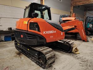 Kubota KX080