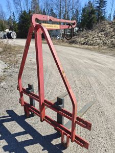 KYRÖN TAKOMO Lavanostin 2000Kg, Other lifting