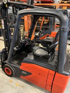 LINDE E16L, Electric trucks / counterbalanced lift