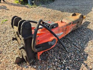 Rammer 3288, Iskuvasarat